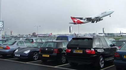 Meet & Greet Parking Terminal 3